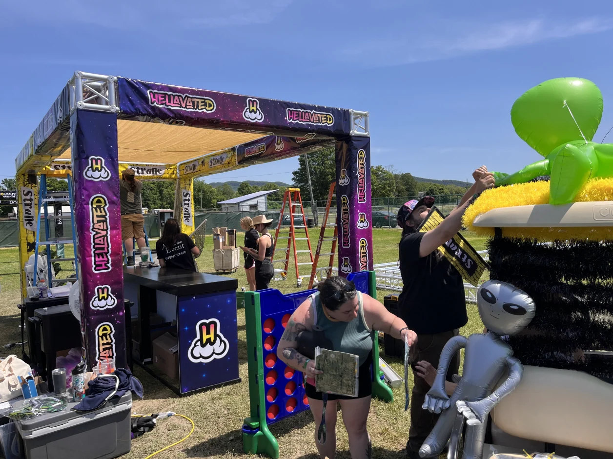 Strane and Hellavated co-branded outdoor exhibition booth